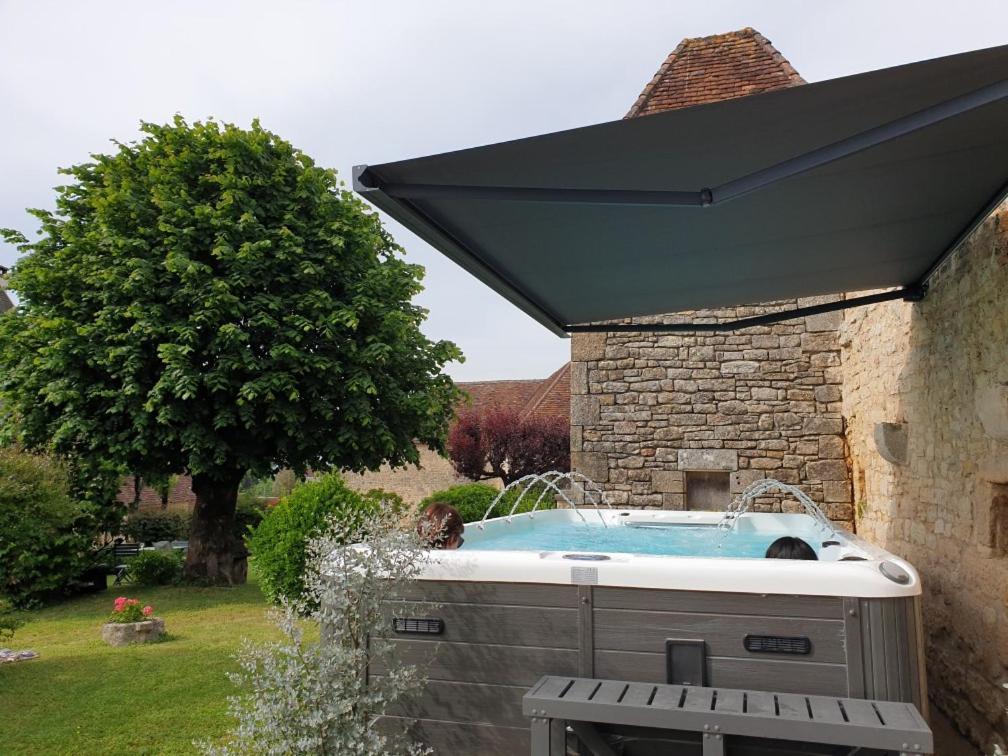 La Maison Haute Nailhac Extérieur photo